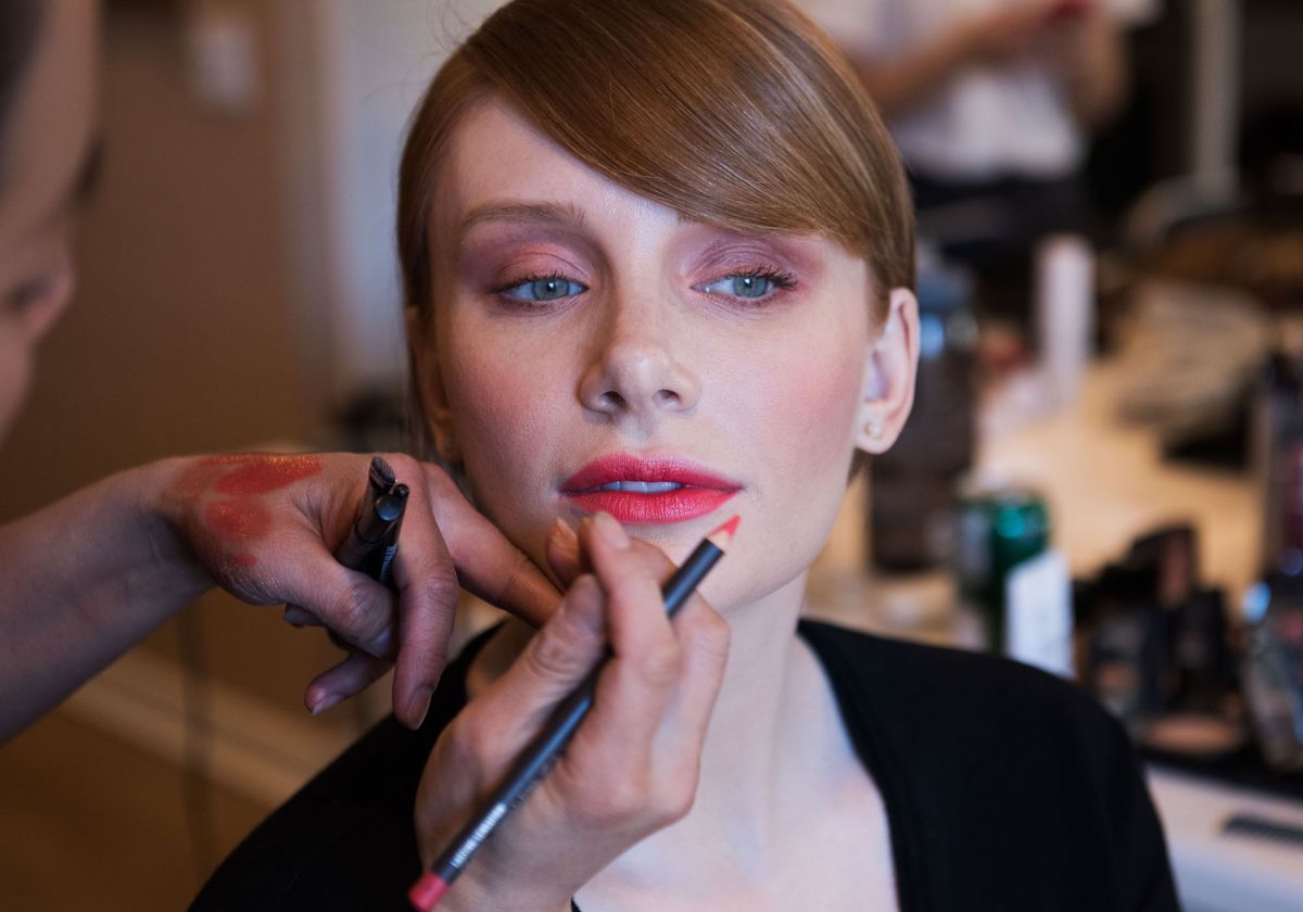 How Bryce Dallas Howard Got Ready for the SAG Awards
