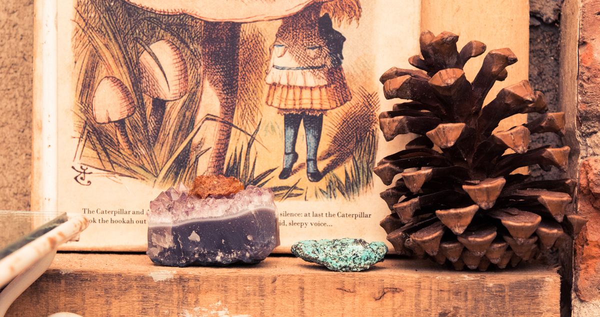 A Session With Kylie Jenner’s Crystal Healer