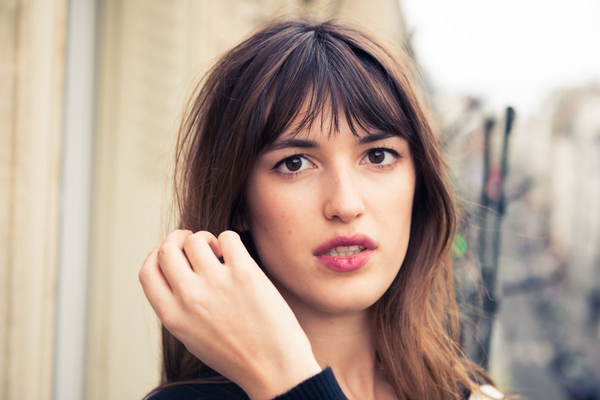 French Girls Are Apparently Obsessed with a Hairstyle Inspired By a Banana