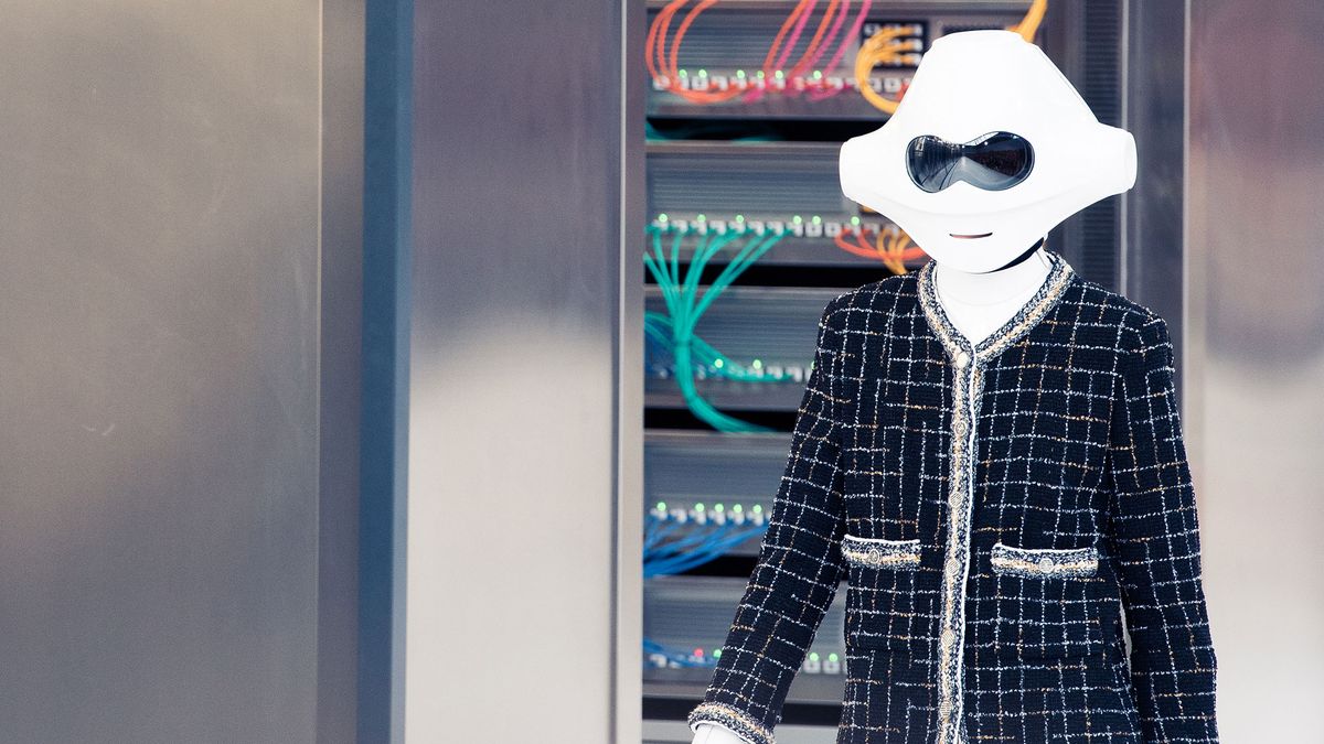 6 Halloween Costume Ideas For The Fashion-Inclined