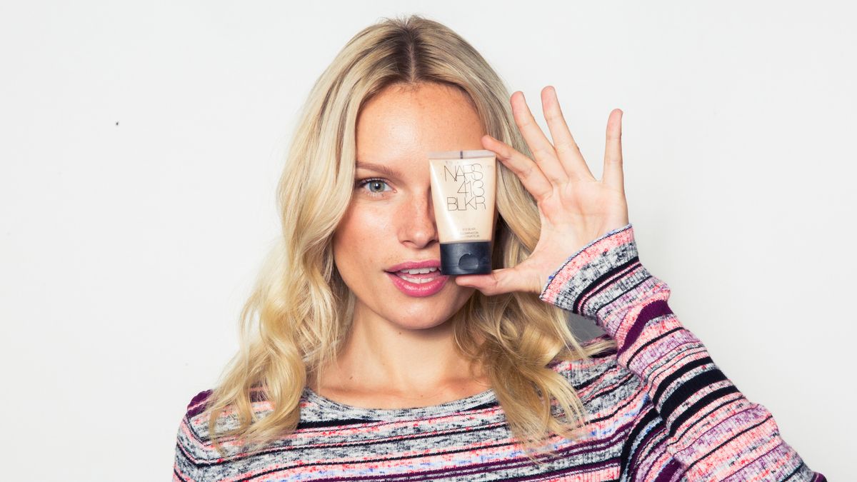 This is The Ultimate Way To Lighten Dark Spots