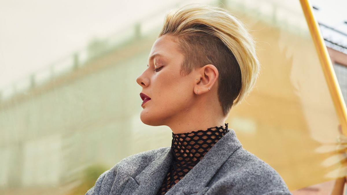 7 Different Ways to Wear Pantsuits This Fall