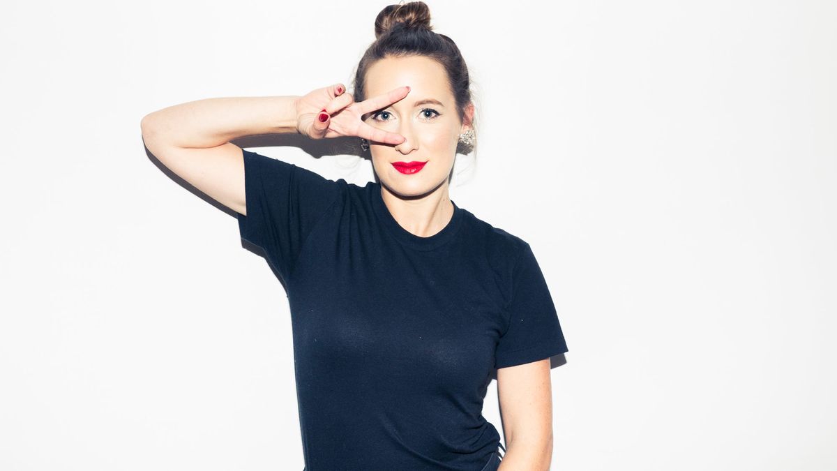 Our Senior Editor’s Sunday Spa Routine Is All About Super Hydrated Skin