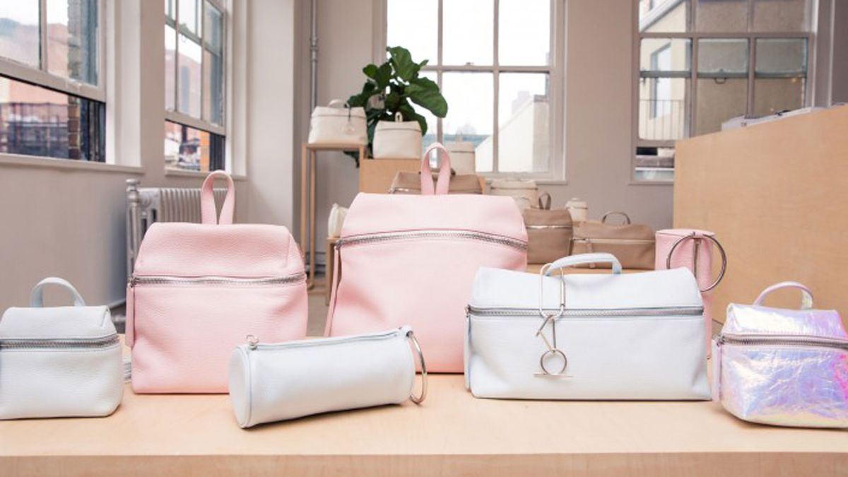 shop pieces of hand luggage