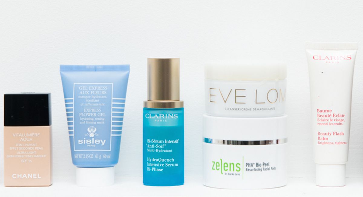 How To Give Yourself A Facial in 60 Seconds