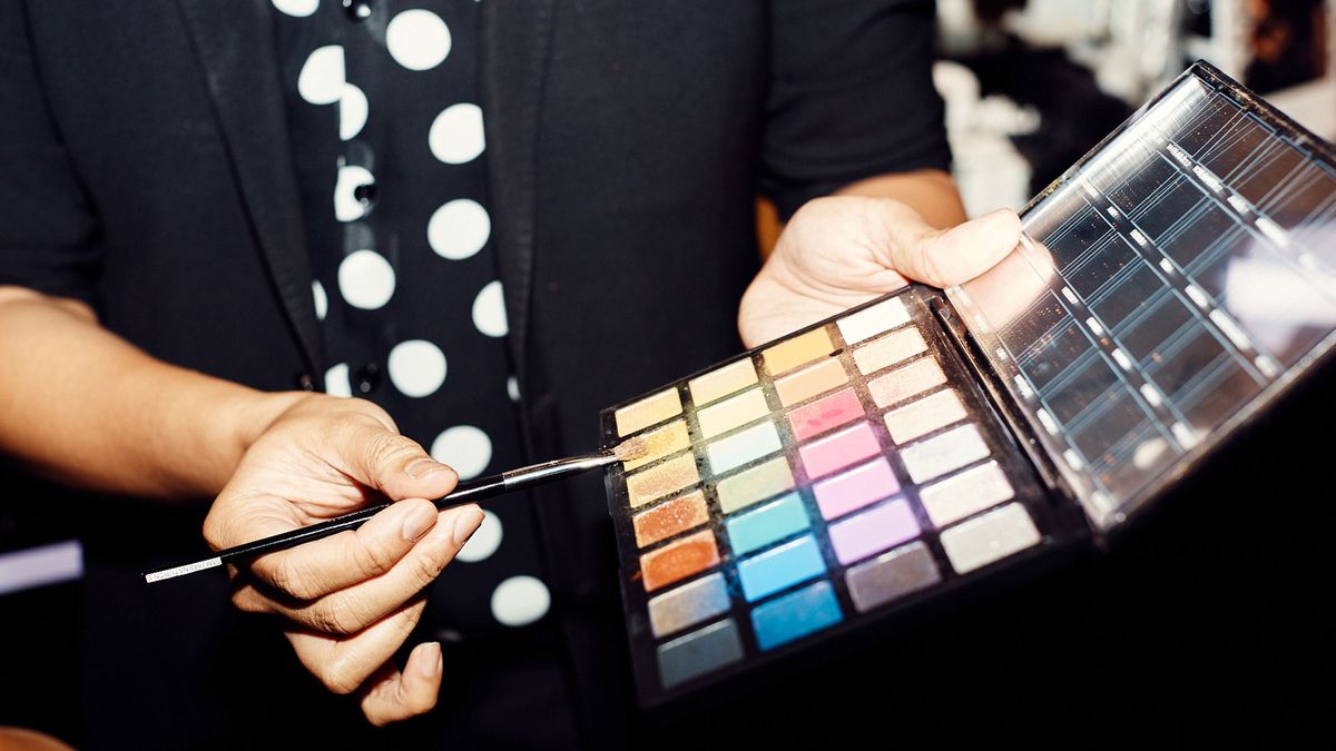3 Last-Minute Halloween Looks You Can Pull Off with *Just* Makeup