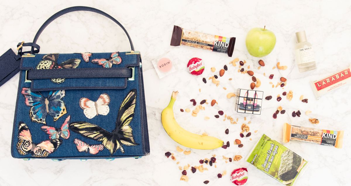23 Healthy Snacks That'll Fit Inside Your Mansur