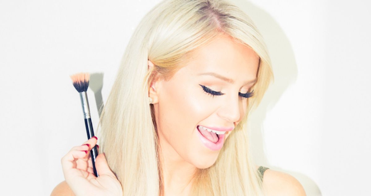 The Getting Selfie-Ready Routine: Gigi Gorgeous