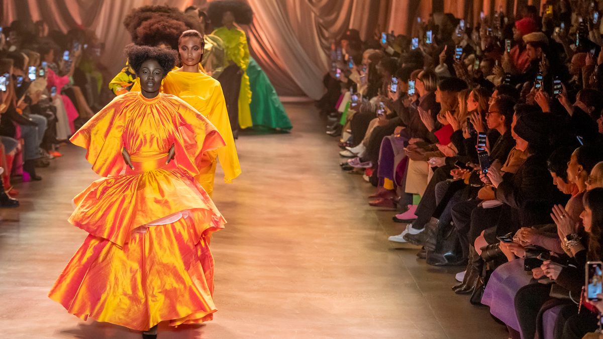 virtual fashion week