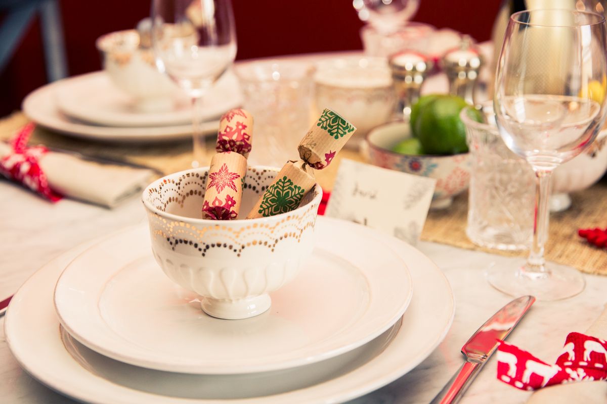 How to Throw a Holiday Party