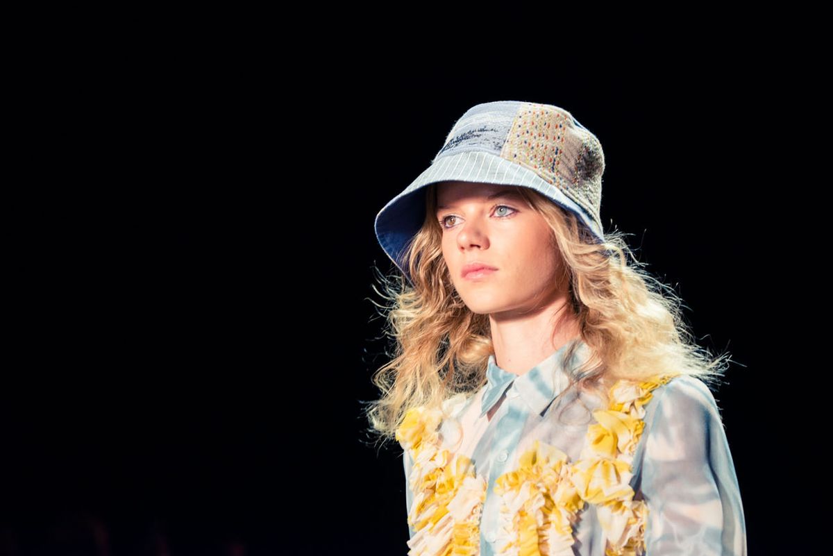 How to Copy BCBG Max Azria's Undone SoCal Waves