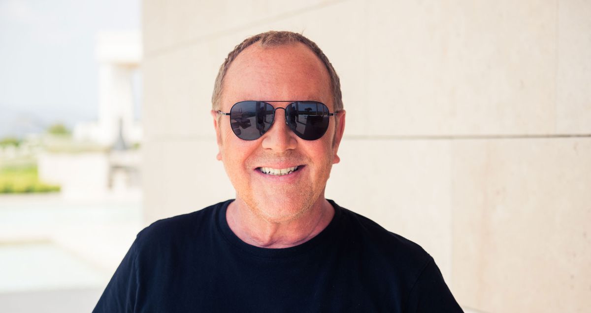 This Is How Michael Kors Travels