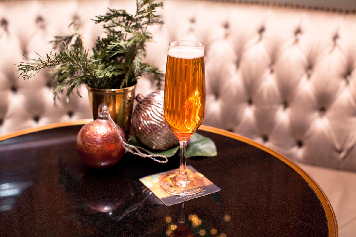 Make This Champagne Cocktail Tonight