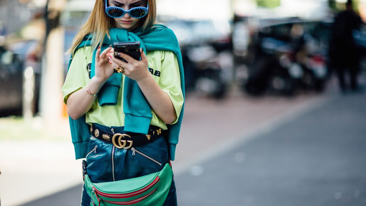 5 Street Style Hashtags Fashion Girls Follow on Instagram