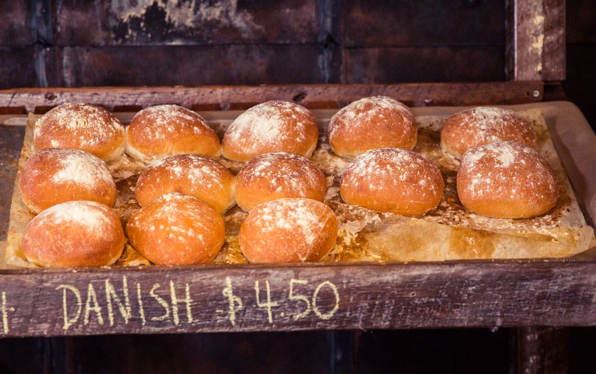 How To Shop A Farmer’s Market