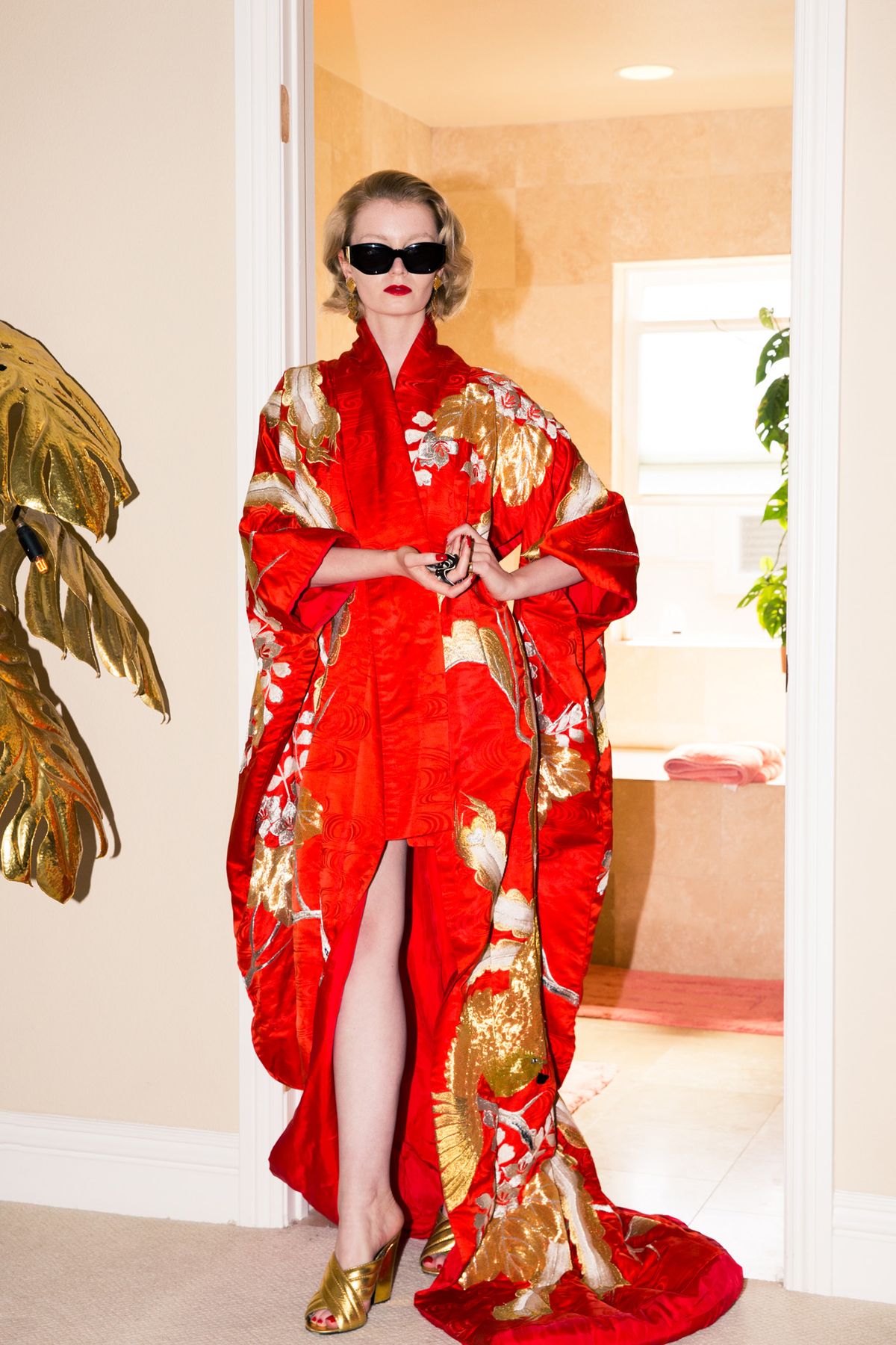 Daisy Donohoe’s Wardrobe Is a Straight-Up ’80s Beverly Hills Fantasy