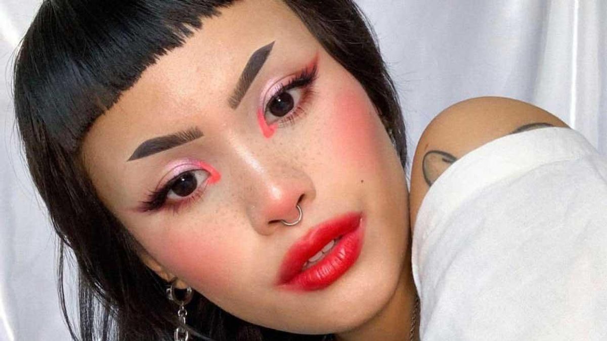 fake freckles