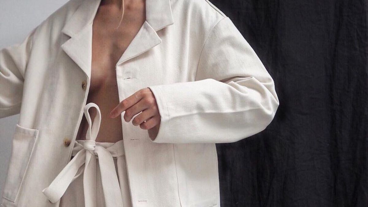 This Menswear-Inspired Jacket Is All We’re Wearing Right Now