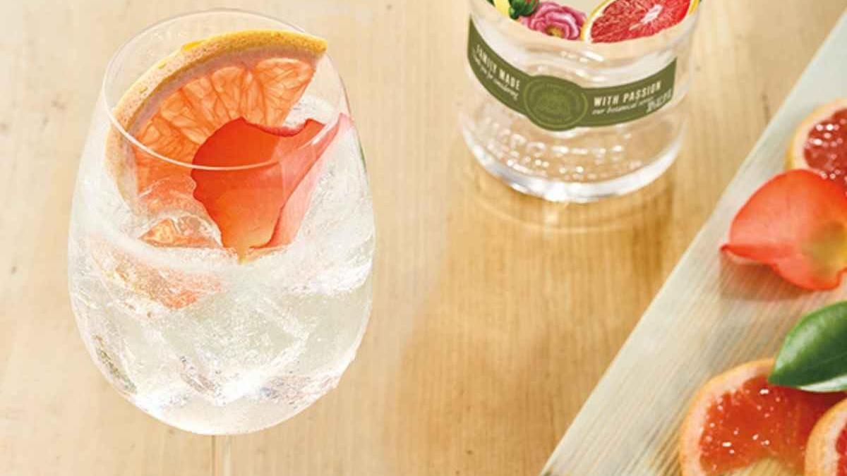 botanical infused drinks