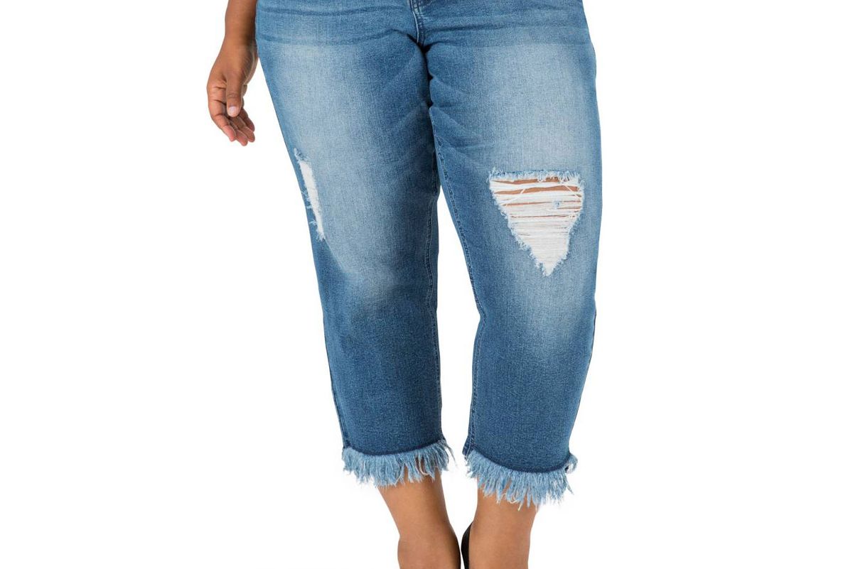 Verla Frayed Hem Crop Boyfriend Jeans