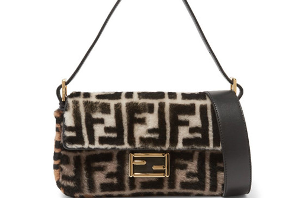 fendi baguette printed shearling shoulder bag