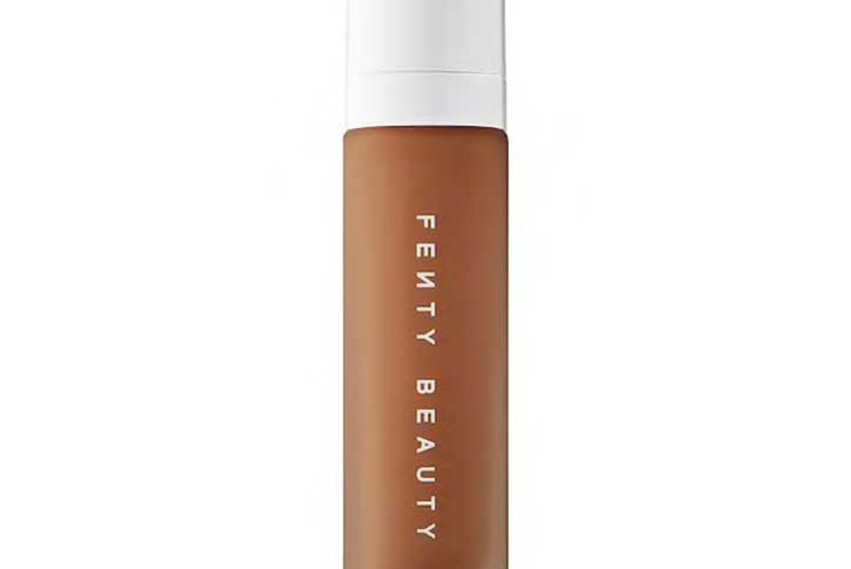 fenty beauty by rihanna pro filtr soft matte longwear foundation