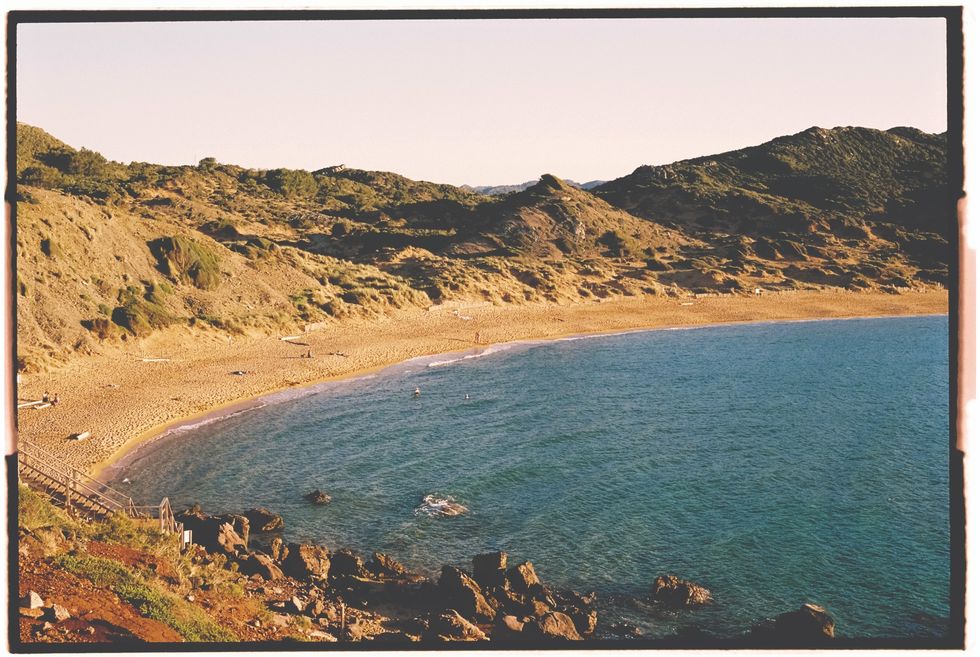 Foto de película de Calas en Menorca, España