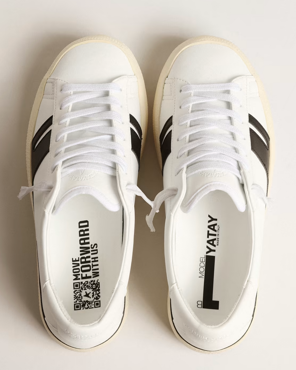 Golden Goose Yatay Model 1B Sneakers