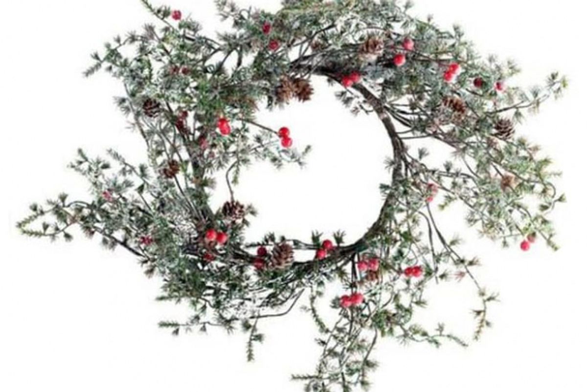grand illusions red berry wreath