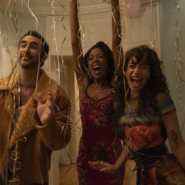 happiness-embarassment-teaser