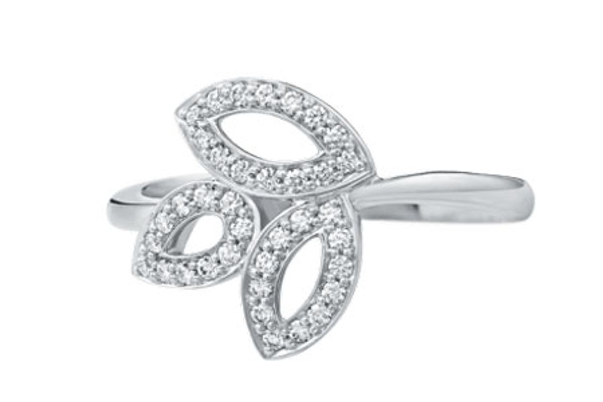 Lily Cluster Diamond Ring in Platinum