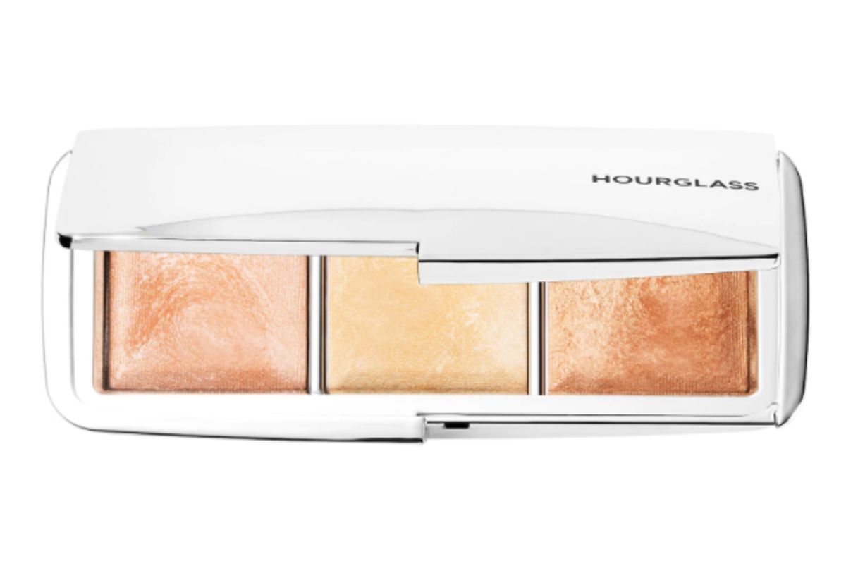 hourglass ambient metallic strobe lighting palette