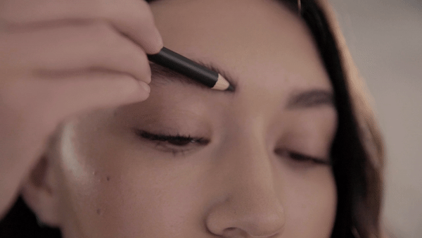 how to achieve diffused fluffy brows