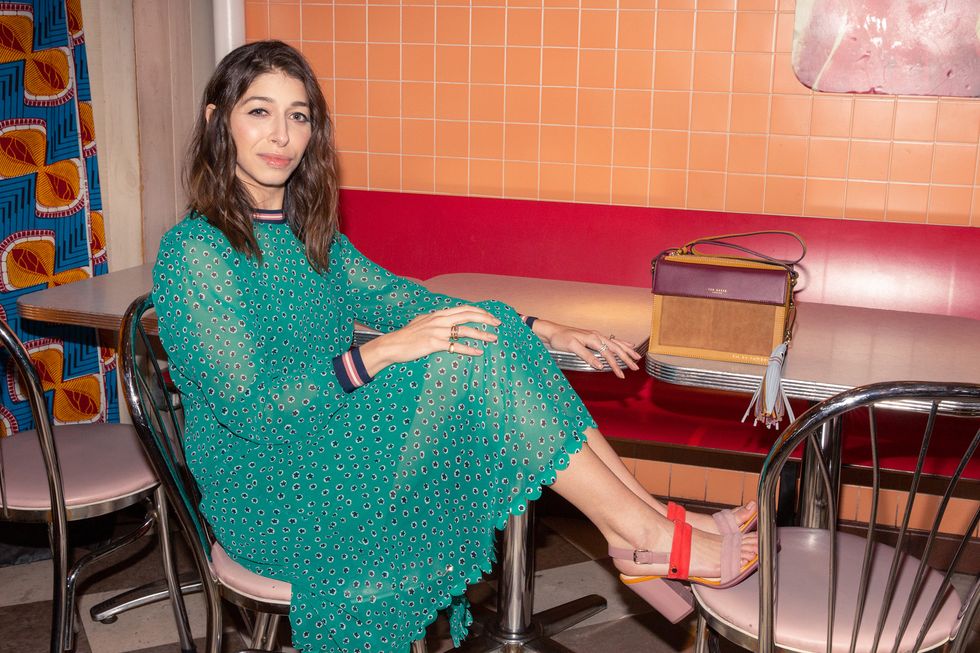 how to add color to wardrobe