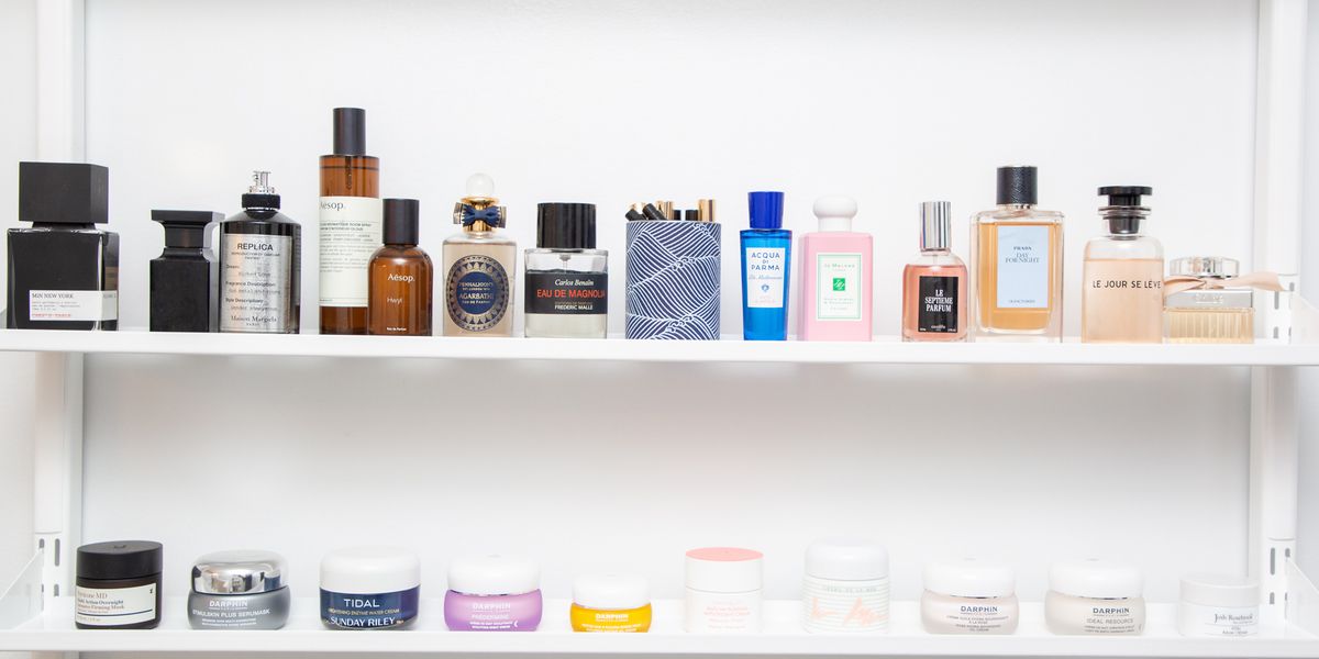 https://coveteur.com/media-library/how-to-organize-beauty-products-tips.jpg?id=25270701&width=1200&height=600&coordinates=0%2C62%2C0%2C63
