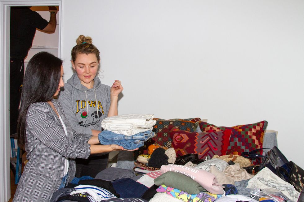how to organize closet and beauty products