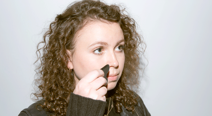 how to use a gua sha tool