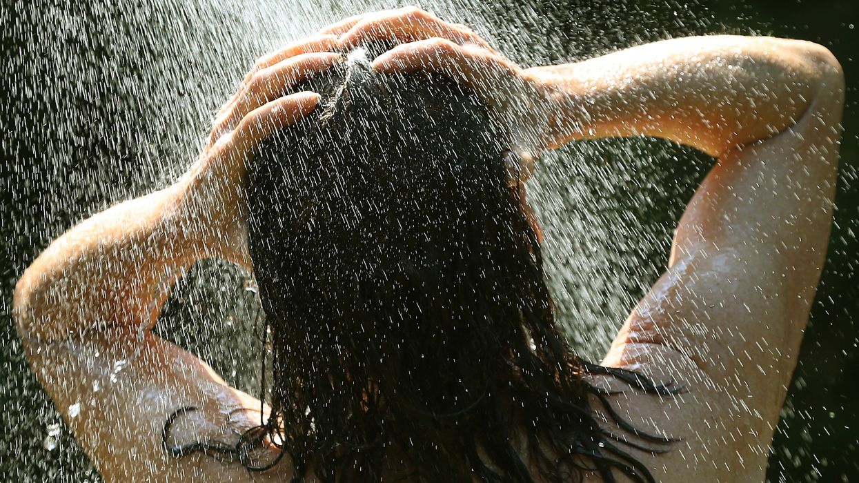 How to Wash Your Hair the Right Way, According to the Pros