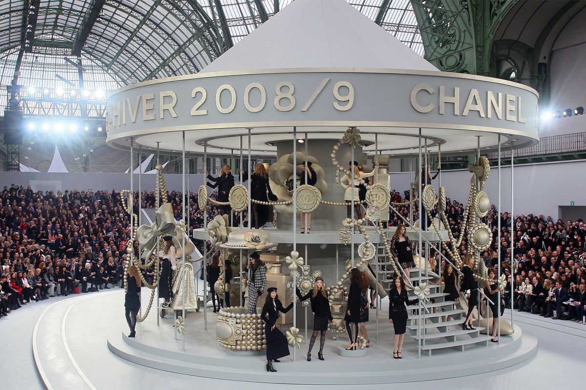 iconic runway moments Chanel Fall/Winter 2008-2009