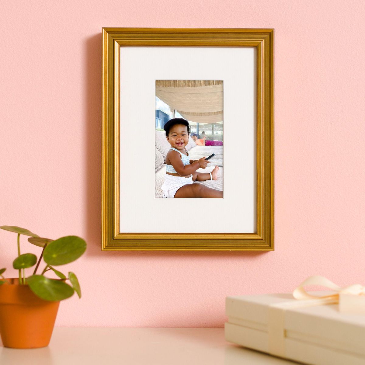 The Little Gift: 7x9