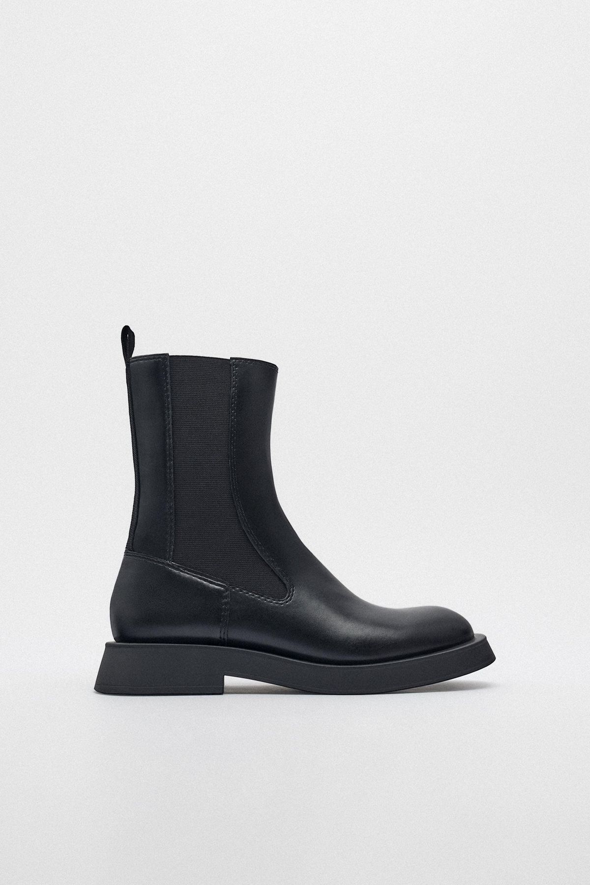 Flat Chelsea Ankle Boots