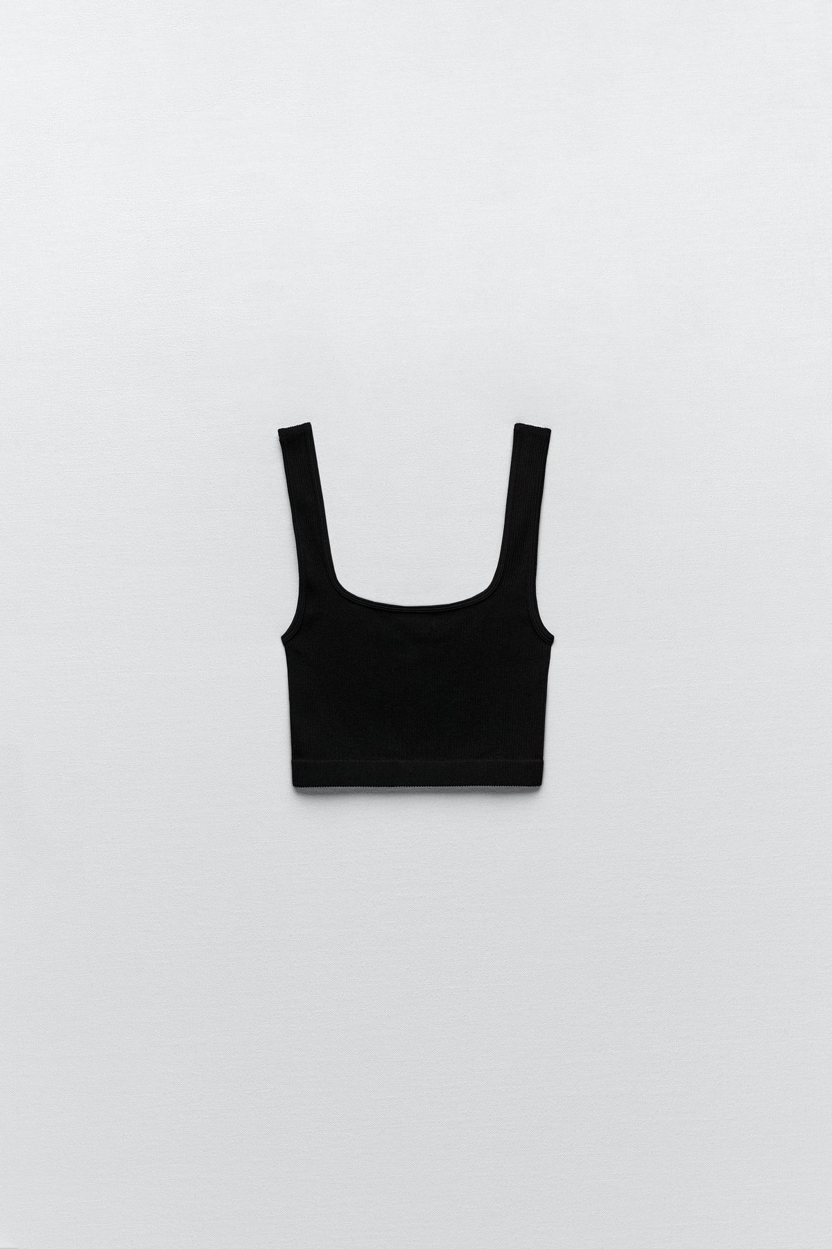 Seamless Top