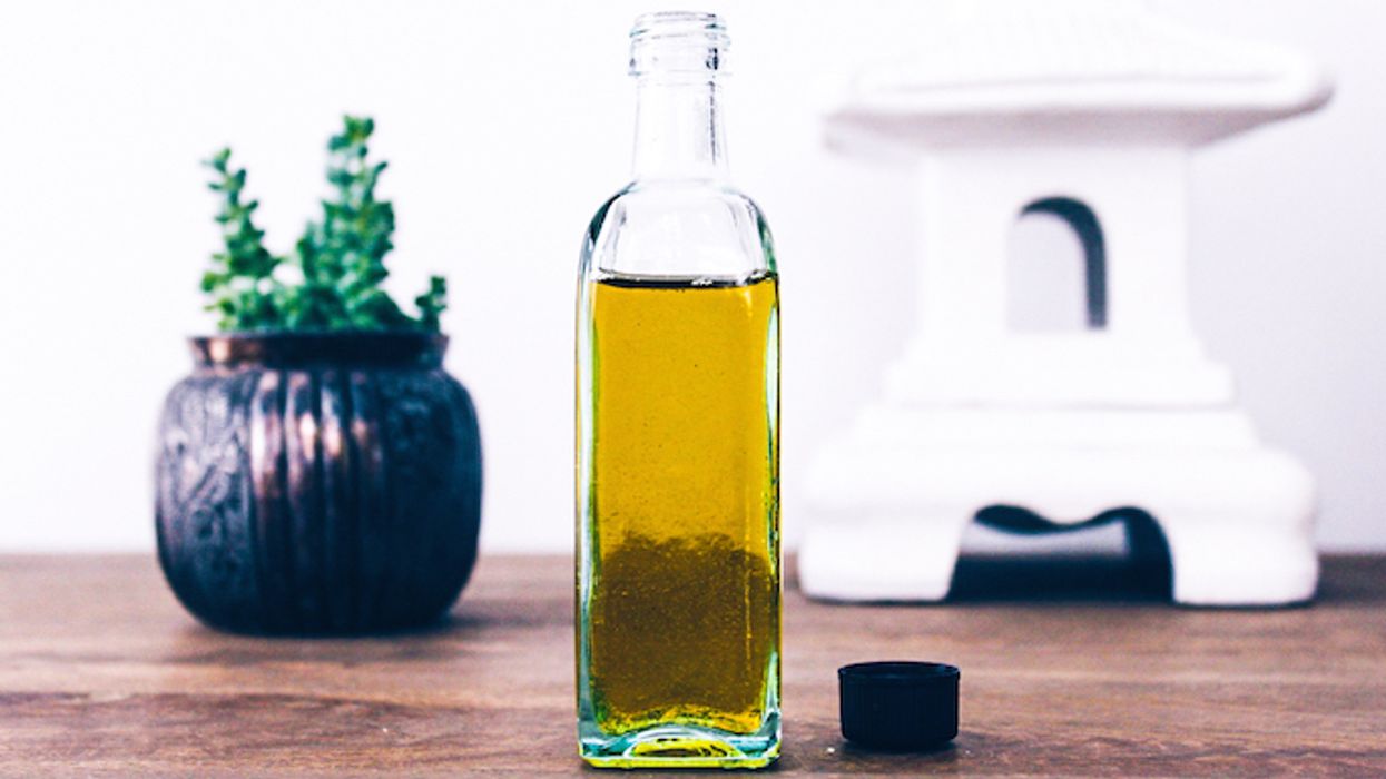 How To Make Your Own All-Natural Body Oil