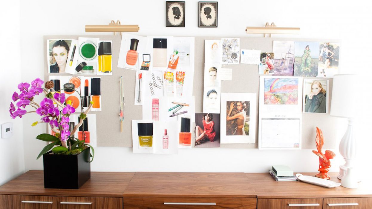 How to Feng Shui Your Desk