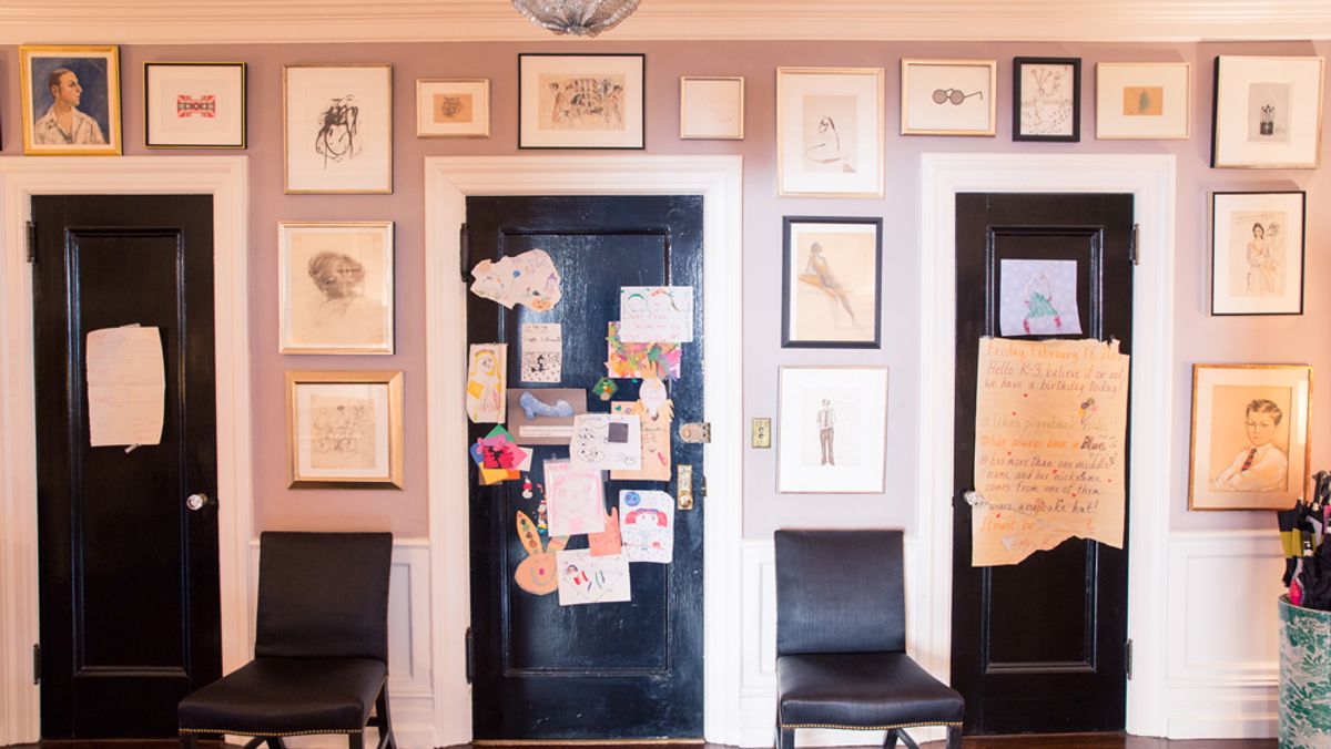 How to Hang a Professional-Looking Gallery Wall