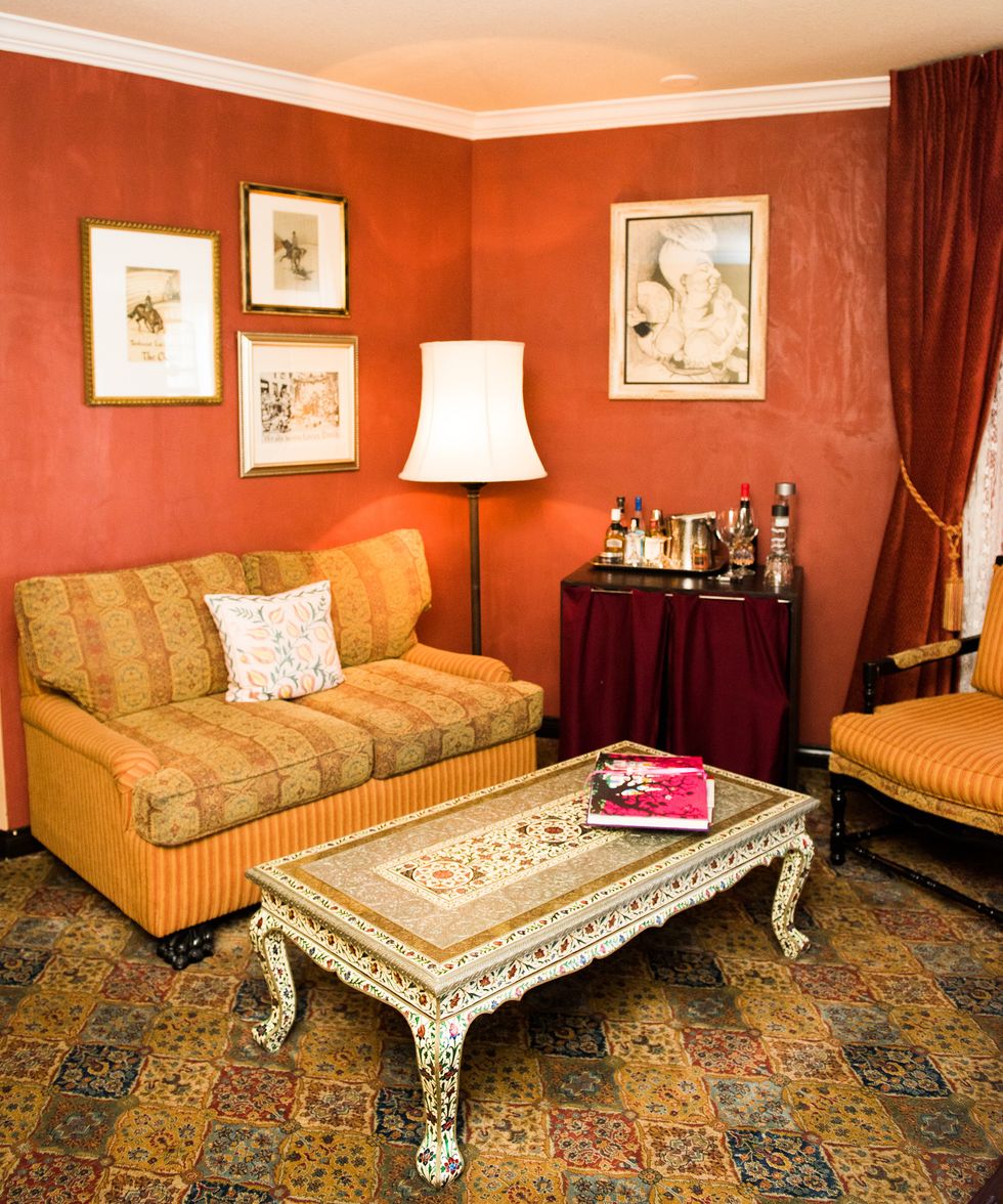 What We Love About Los Angeles' Le Petit Ermitage Hotel - Coveteur ...