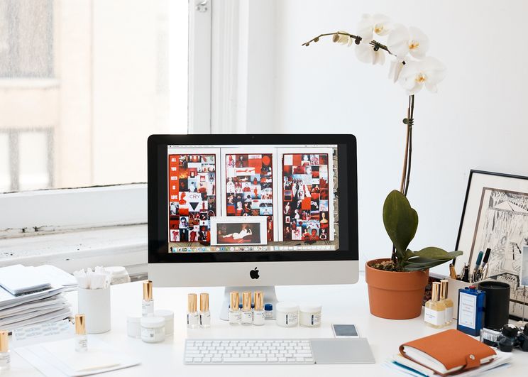 how 12 29 perfume company creates valentino s signature scent coveteur inside closets fashion beauty health and travel
