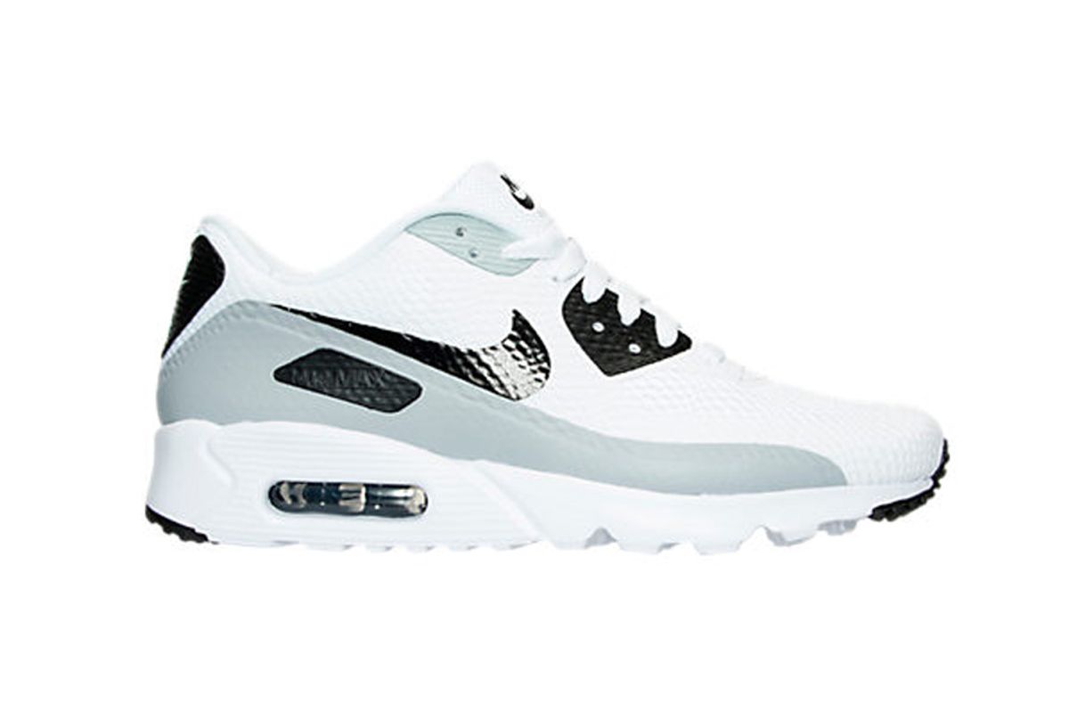 Air Max 90 Ultra Essential Running Shoes