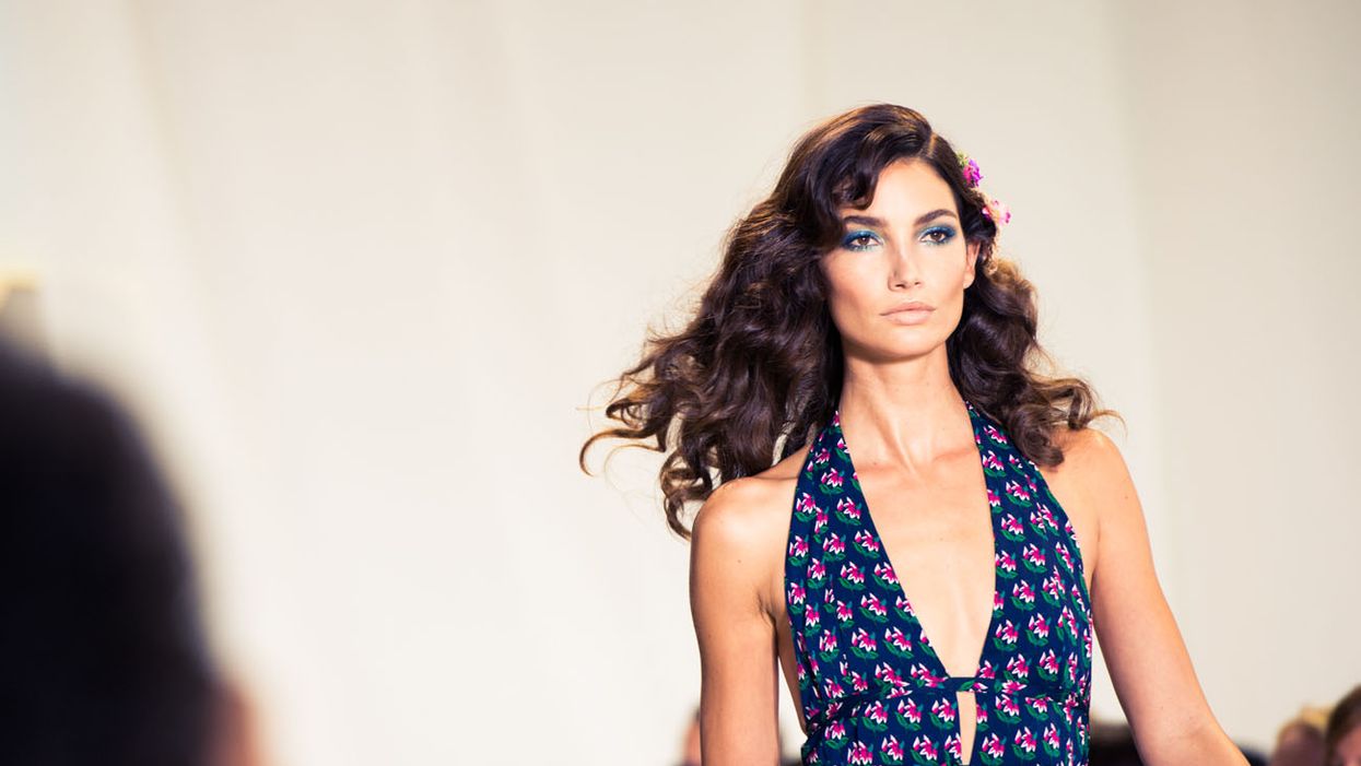 How to Get the Loose Curls at Diane von Furstenberg