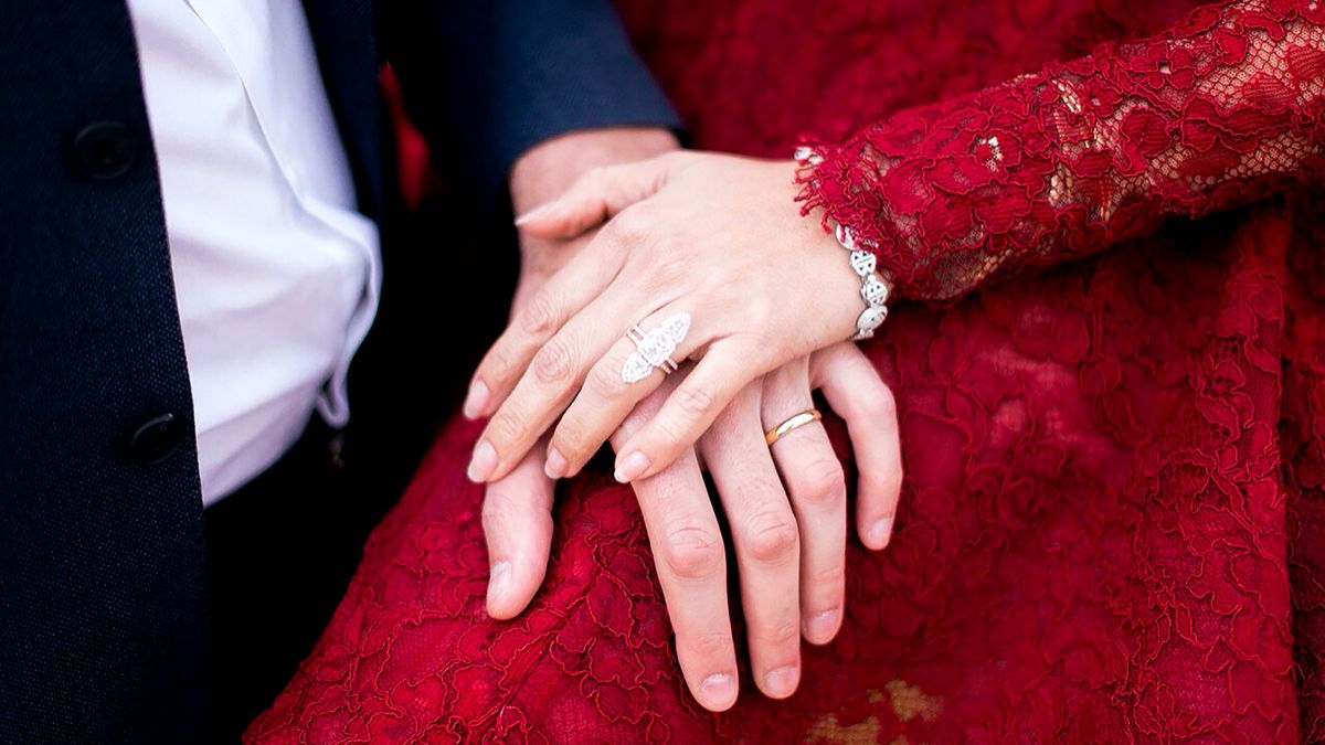 39 Gorgeous Engagement Rings for Every Type of Bride